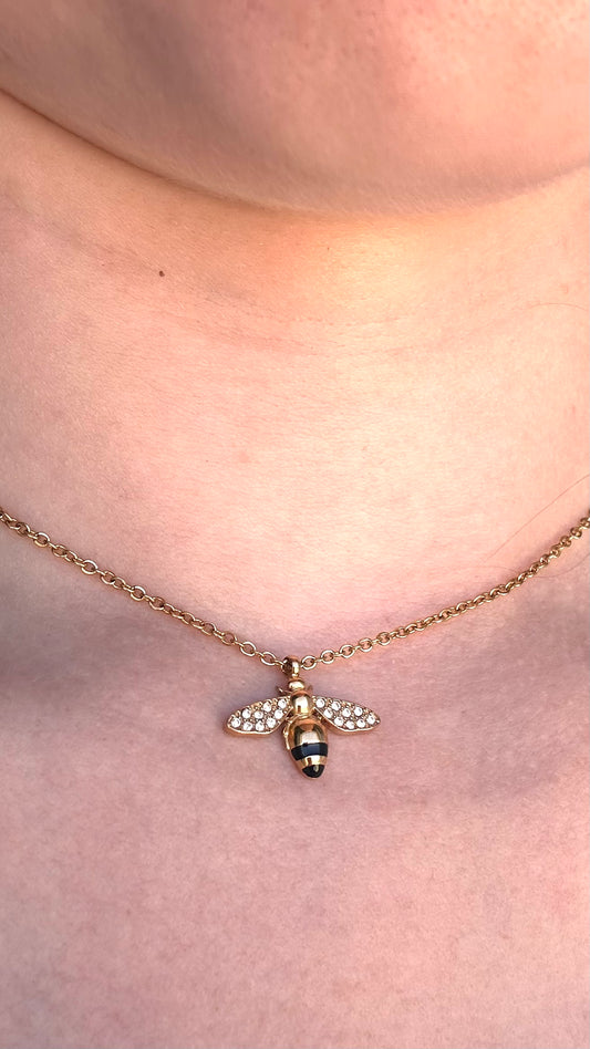 Collana Apis