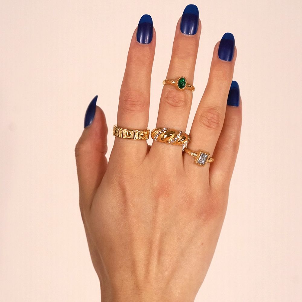 Anello Magnificent Twist